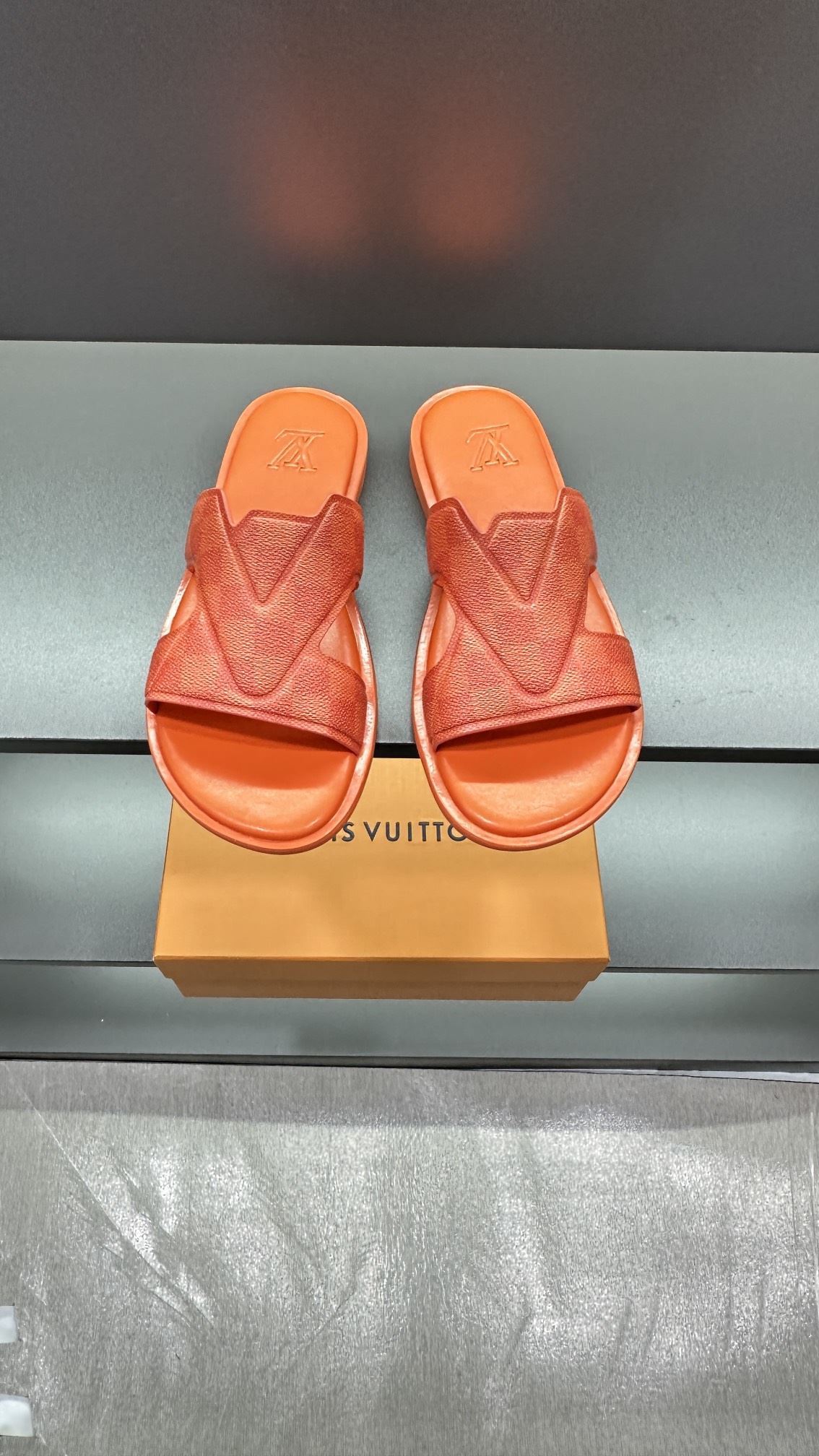 Louis Vuitton Slippers